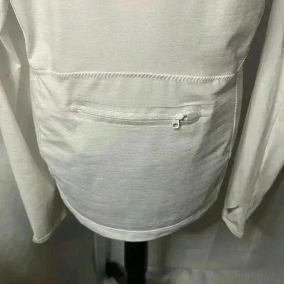 Athleta XL Women’s White Gathered Long Sleeve Top Zipper Arm & Back Pockets - Picture 7 of 10